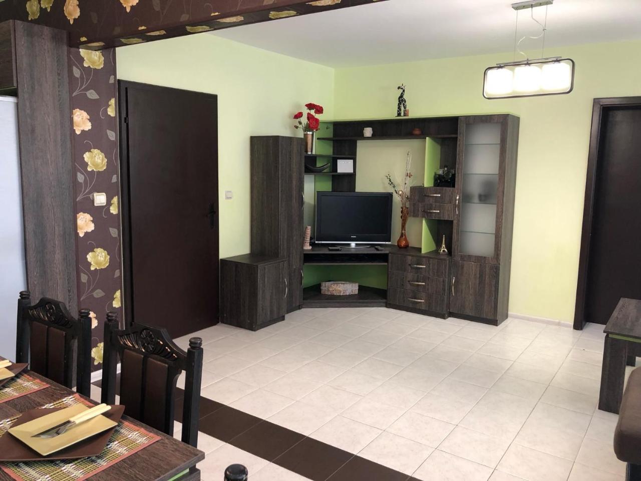 Gala Apartment Veliko Tarnovo Ngoại thất bức ảnh